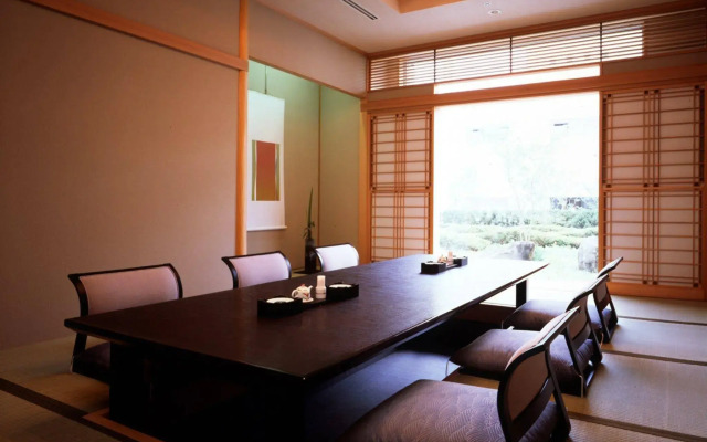 Rembrandt Hotel Ebina