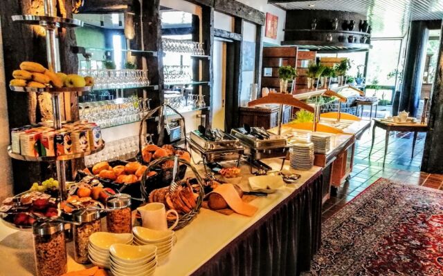 Hotel Burg Wassenberg