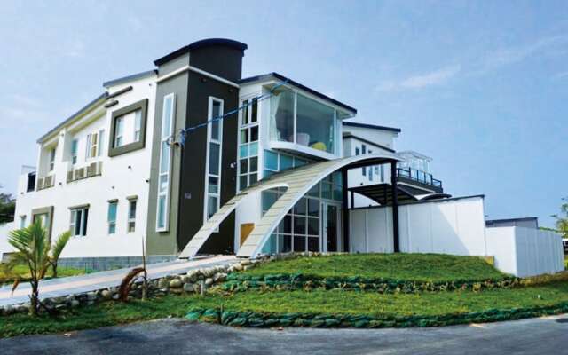 Alpha Villa