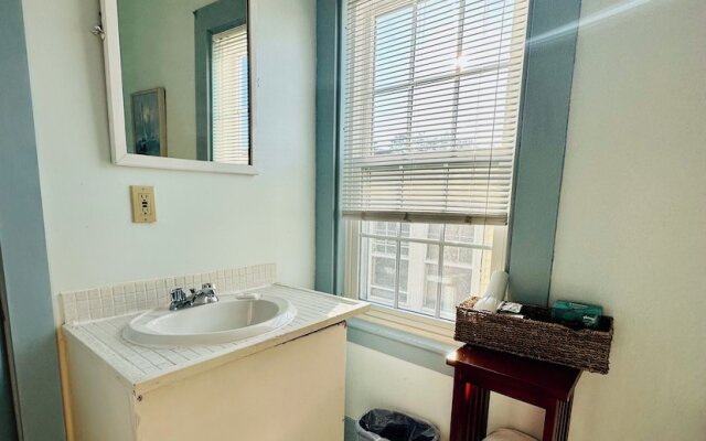 Inn at Gifford House