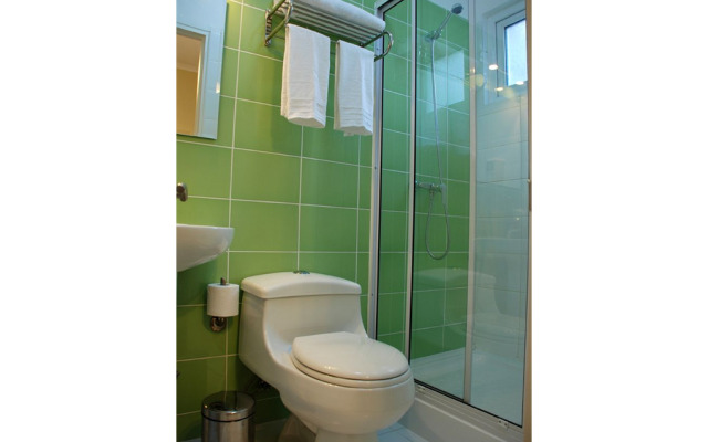 Oporto Hotel