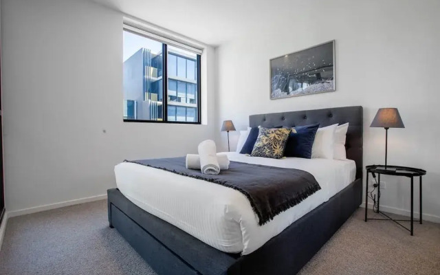 Stunning Bright Apartment At Hawthron/Glenferrie Station