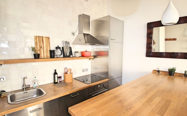 The Haut Marais Bijou - DN01