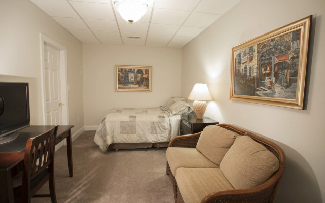 Loudoun Valley Manor