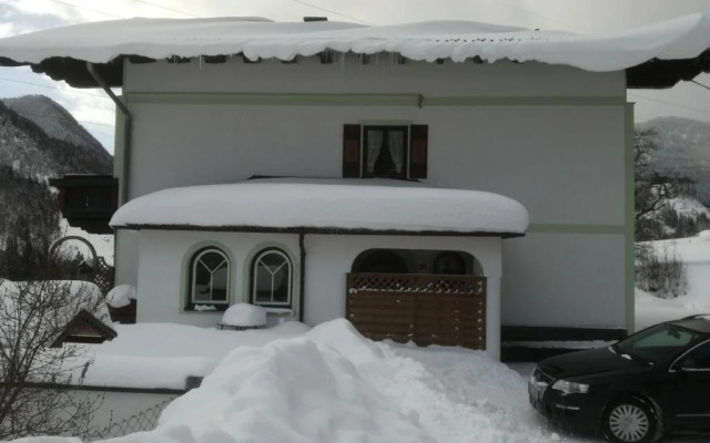 Saumerhof - Fam. Trinker Marion Und Wolfgang