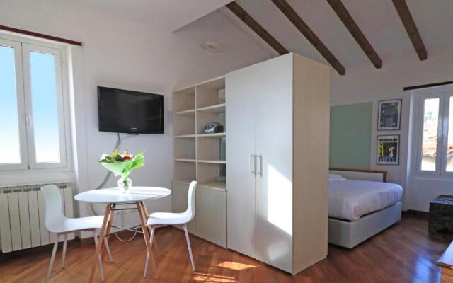 Italianway - Costiglioli 8 B