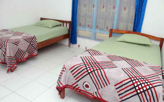 Liahz Lodge