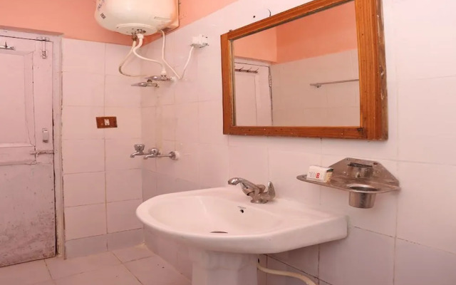 Surya Holiday Home by OYO Rooms