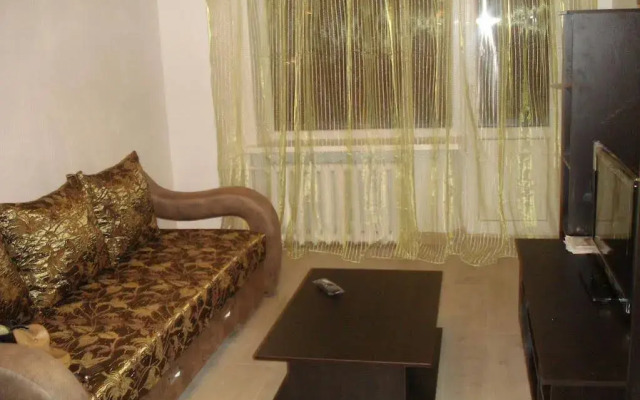 Apartment on Portovaya