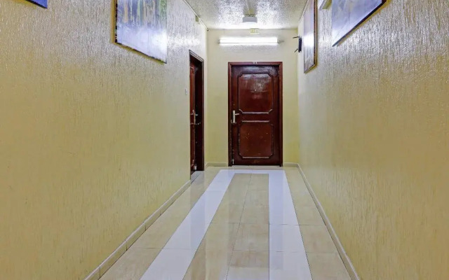OYO 795 Al Karawan Hotel