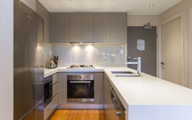 North Sydney Fully Self-Contained-16 Wal