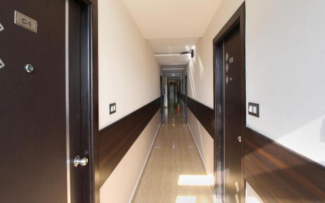 OYO 14520 Habitat Hotel & Suites