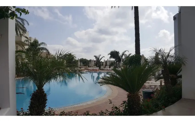 Pefkos Blue Hotel