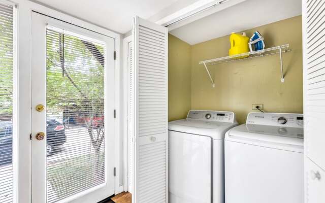 Charming LaVista bungalow