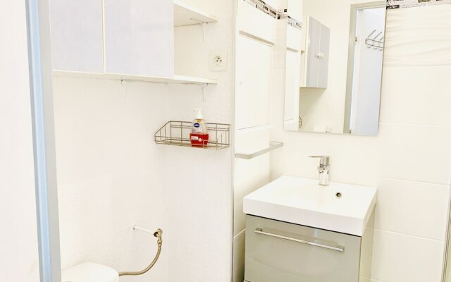 T2 Entièrement Rénové à 100m du Village Naturiste : Cap Estivales