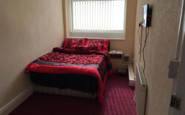 Promenade Beach Apartments