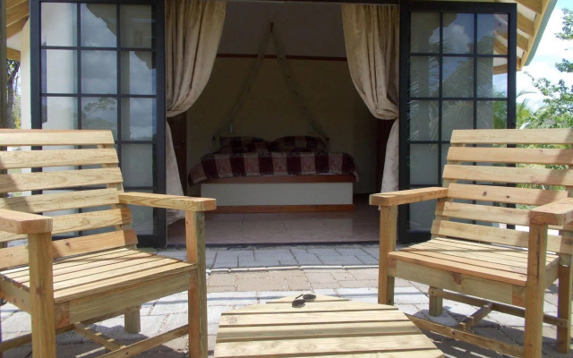 Gumbo Limbo Jungle Resort