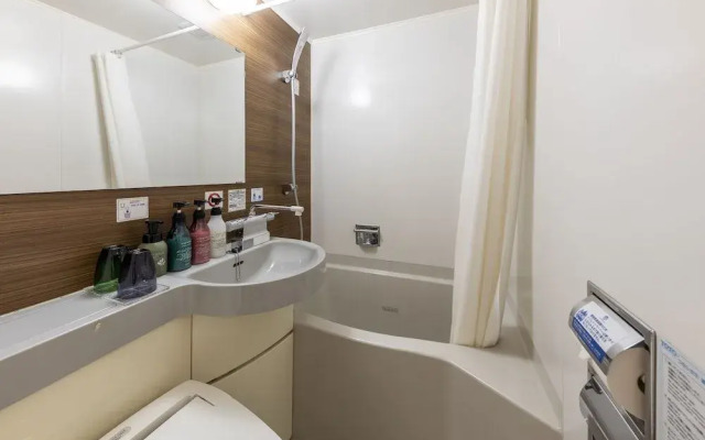 Jr Clement Inn Himeji