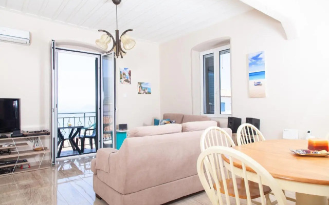Villa @ Poros