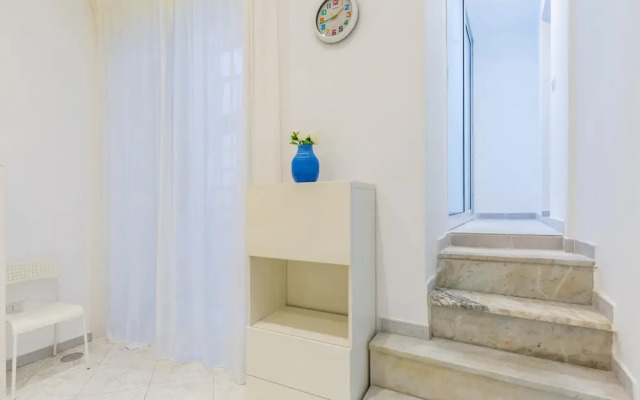 White Blue Apartment at Sanit by Wonderful Italy