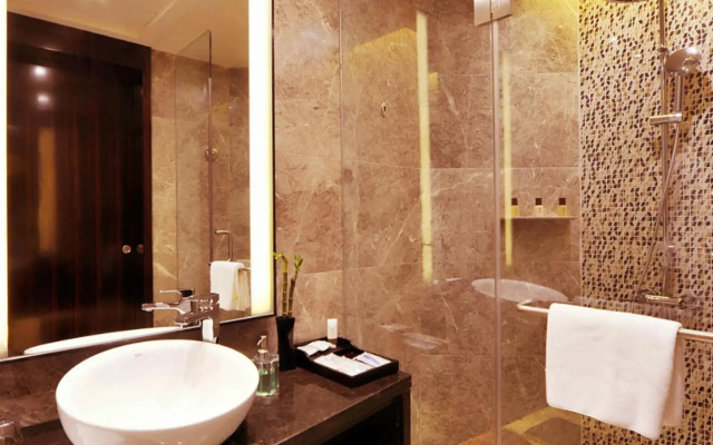 Royal Suites & Tower