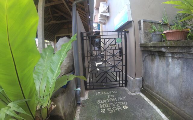 Rumah Ary Homestay & Spa