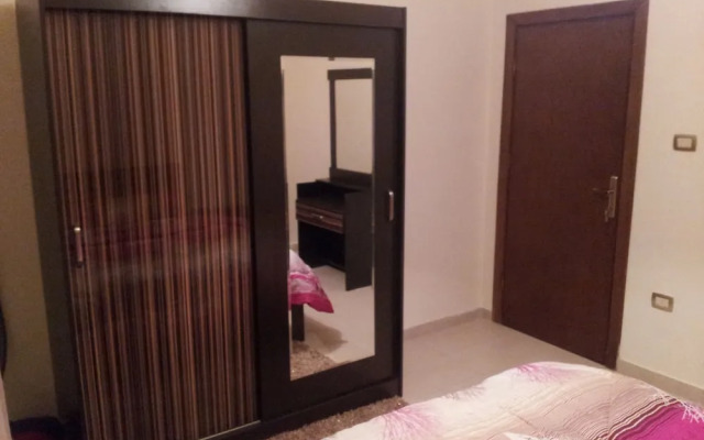 Cozy Dair Ghbar Apartments
