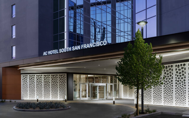 AC Hotel by Marriott San Francisco Airport Oyster Point/Waterfront
