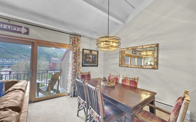 Peregrine Lodge-Remodeled Kitchen-Steps to Super Bee Lift - PG309 by RedAwning
