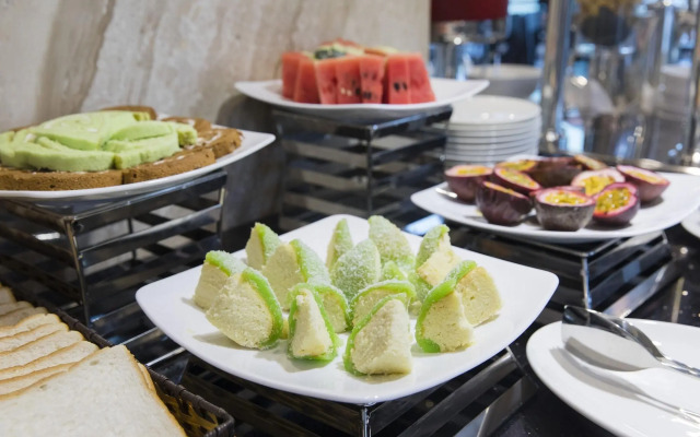 Diamond Luxury Hotel