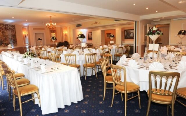 Esseborne Manor Hotel