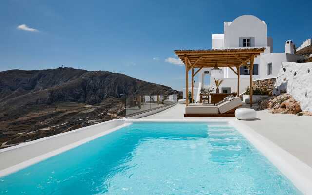 Blue White Villa