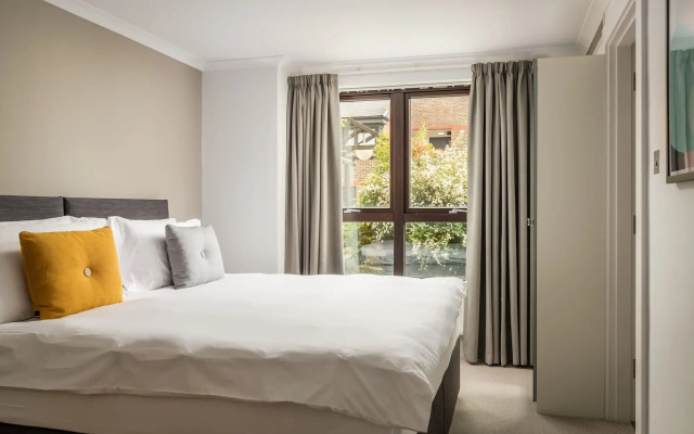 Monarch House Serviced Apartments