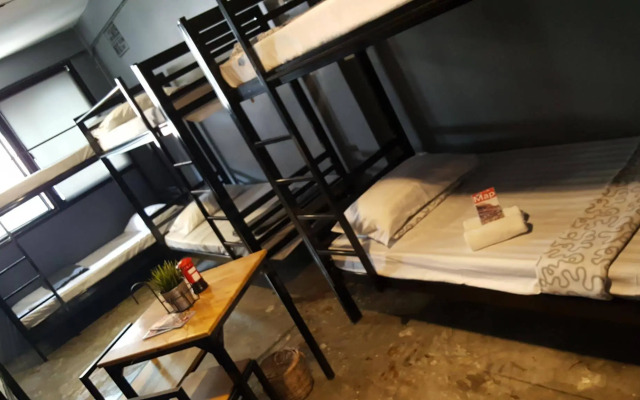 Din Space Bangkok