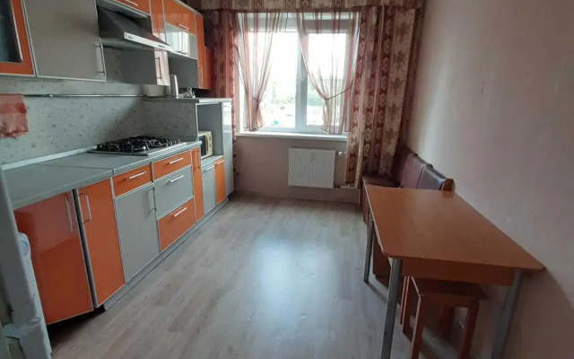 Apartments on Voroshilov street 13