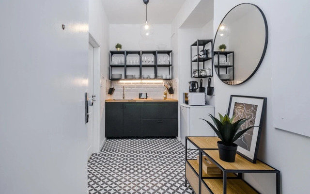 Charm APTs in Prague by Michal&Friends