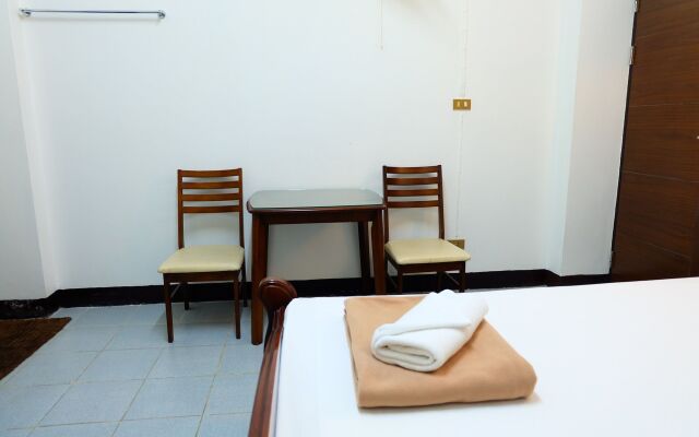 Baan Rao Boutique Residence
