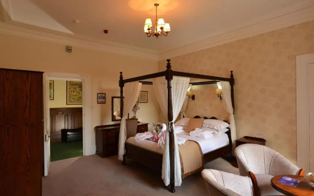 Steeton Hall Hotel