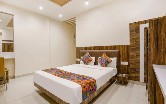 Fabhotel Silver Cloud