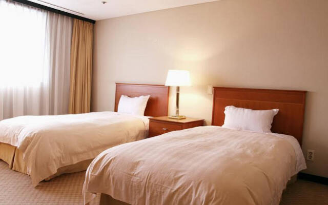 The Grand Suite