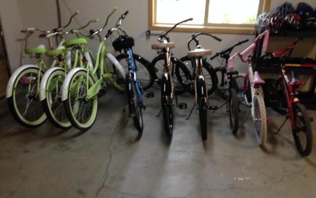 3 Mulligan-On Golf Crse-4BR/3BA