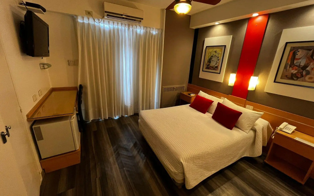 Sarmiento Palace Hotel
