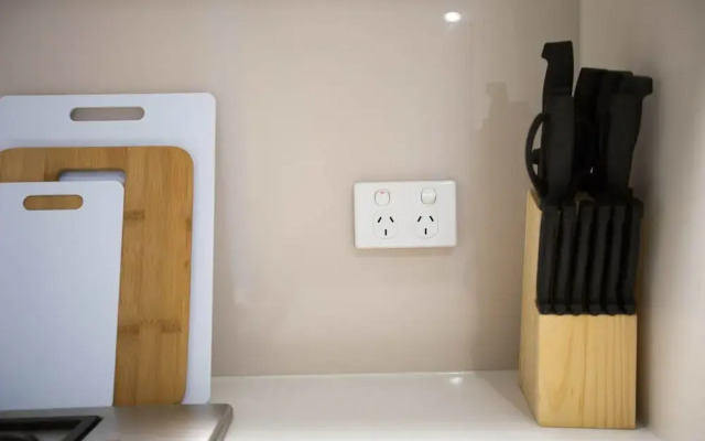 City Living At Best Location In Melbourne