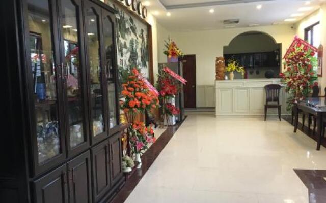 Tuyen Tram Hotel