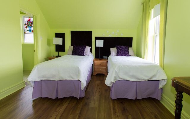 Ambercroft Bed and Breakfast