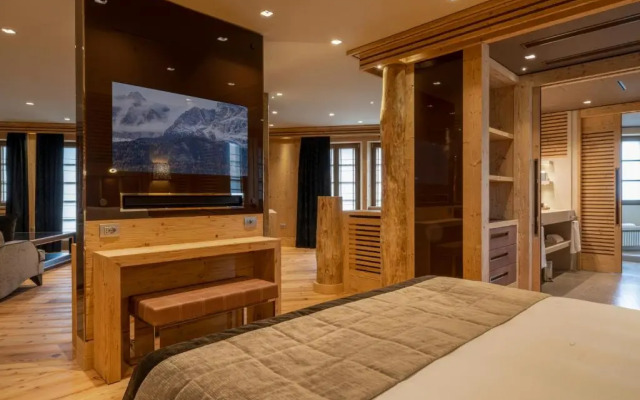 Rosapetra Spa Resort