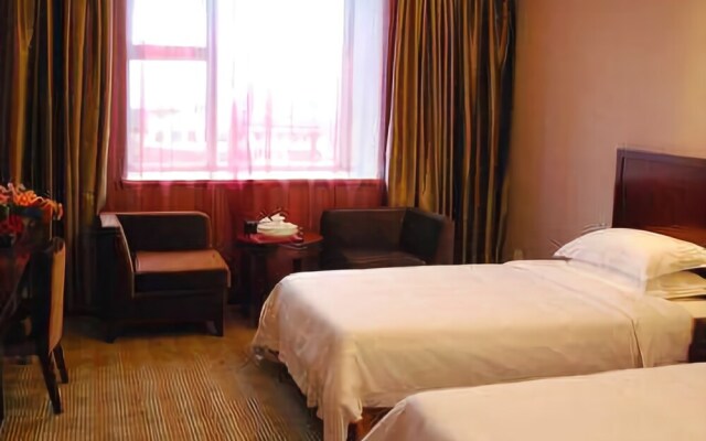 Kingdom Hotel