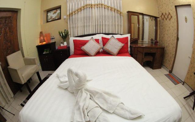 Babylon Garden Serviced Apartments