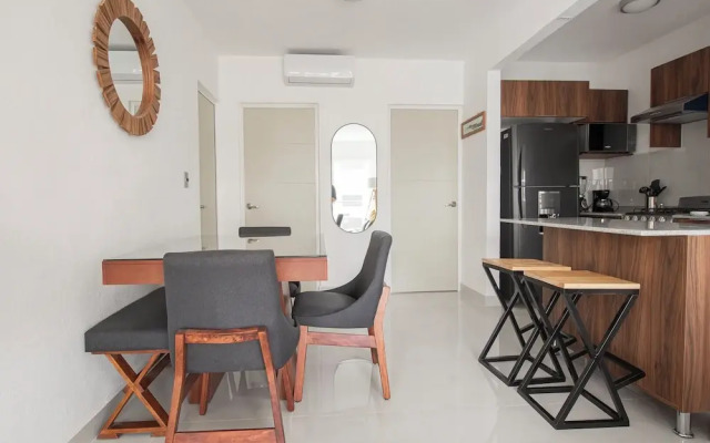 Cozy 2-Bedroom Retreat with Pool Access