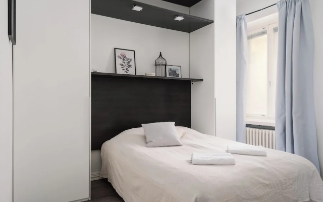 Renovated Top Floor Studio in Kallio